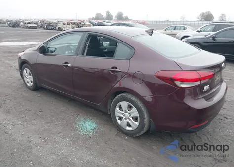 2017 Kia Forte Lx из США, поврежденный, VIN 3KPFK4A70HE147946